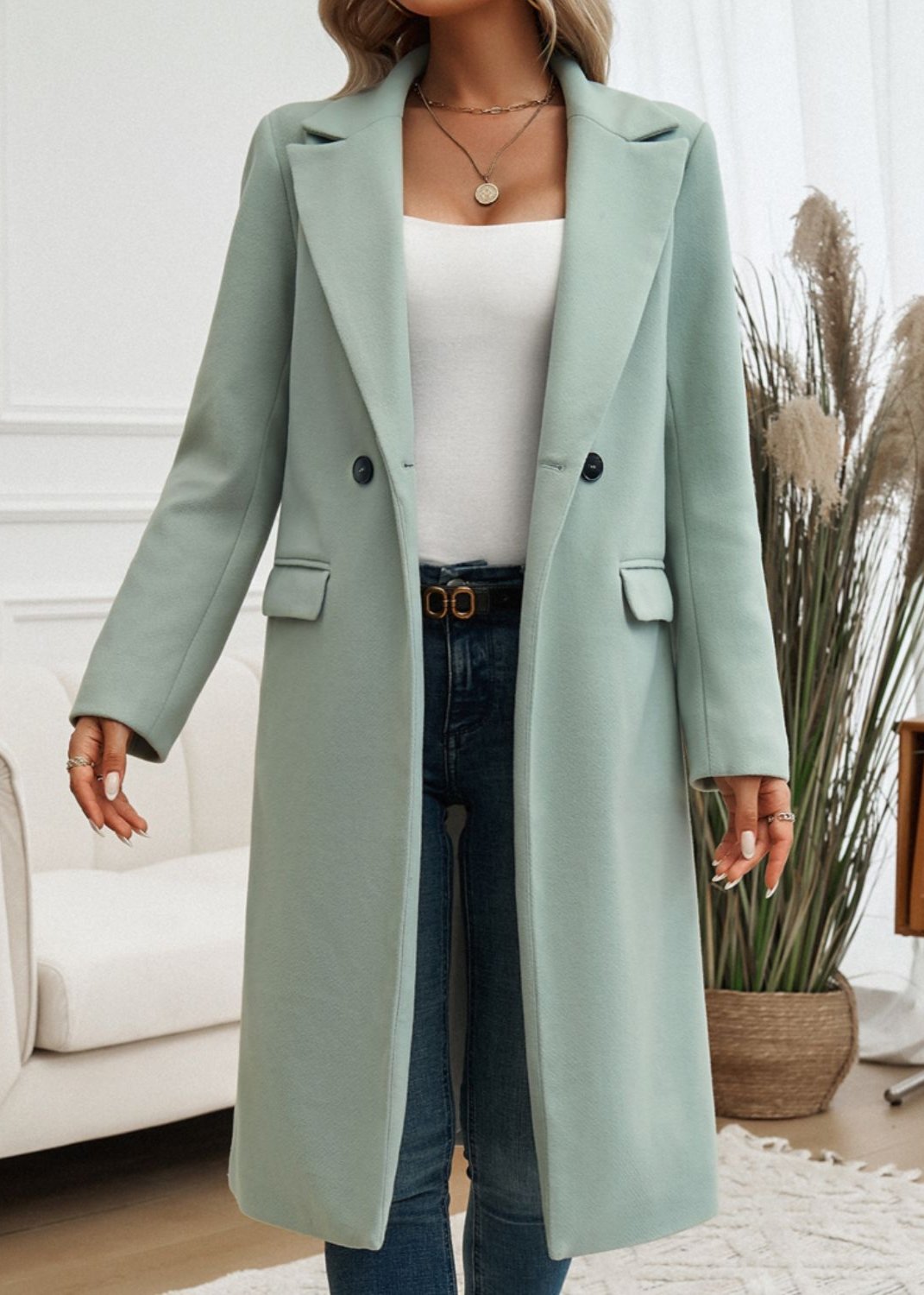 Women’s Slim Fit Long Sleeve Coat with Collar and Pockets